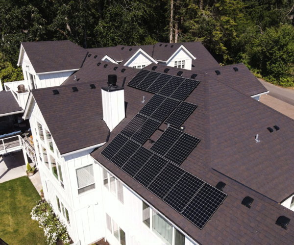 Lake Oswego home with Solar in Oregon